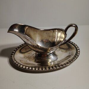 Vtg WM Rogers Fenwick Silverplate Gravy Sauce Boat w Under-plate 883